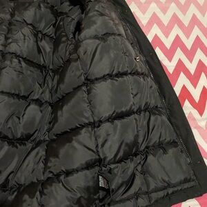 Men's Black Puffer Jacket